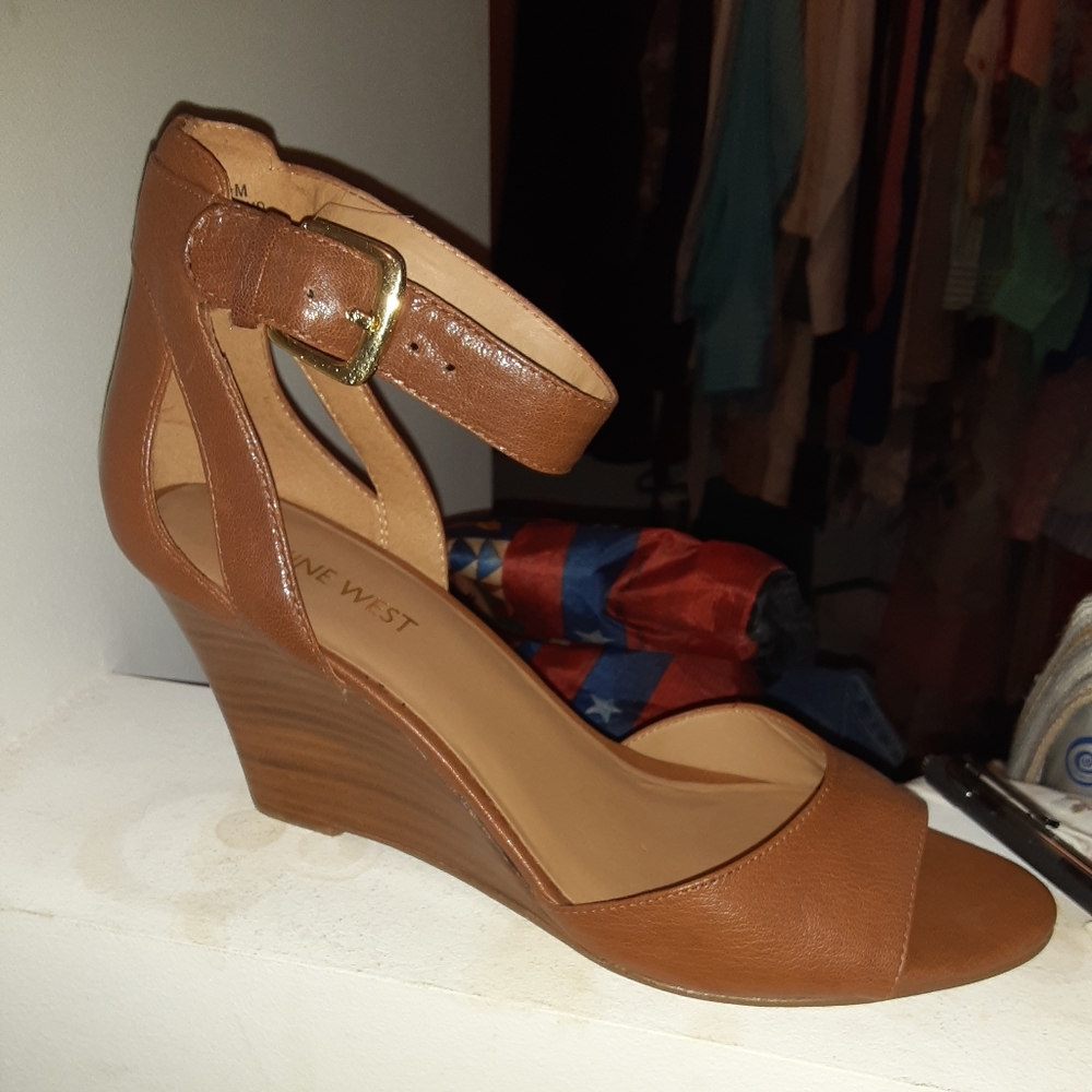Nine west brown wedge